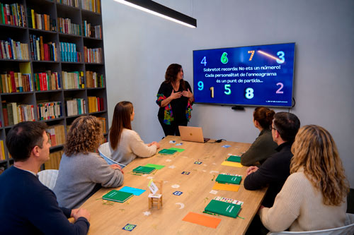 Fotografía de Marta Borrós en Taller de Iniciación al Eneagrama